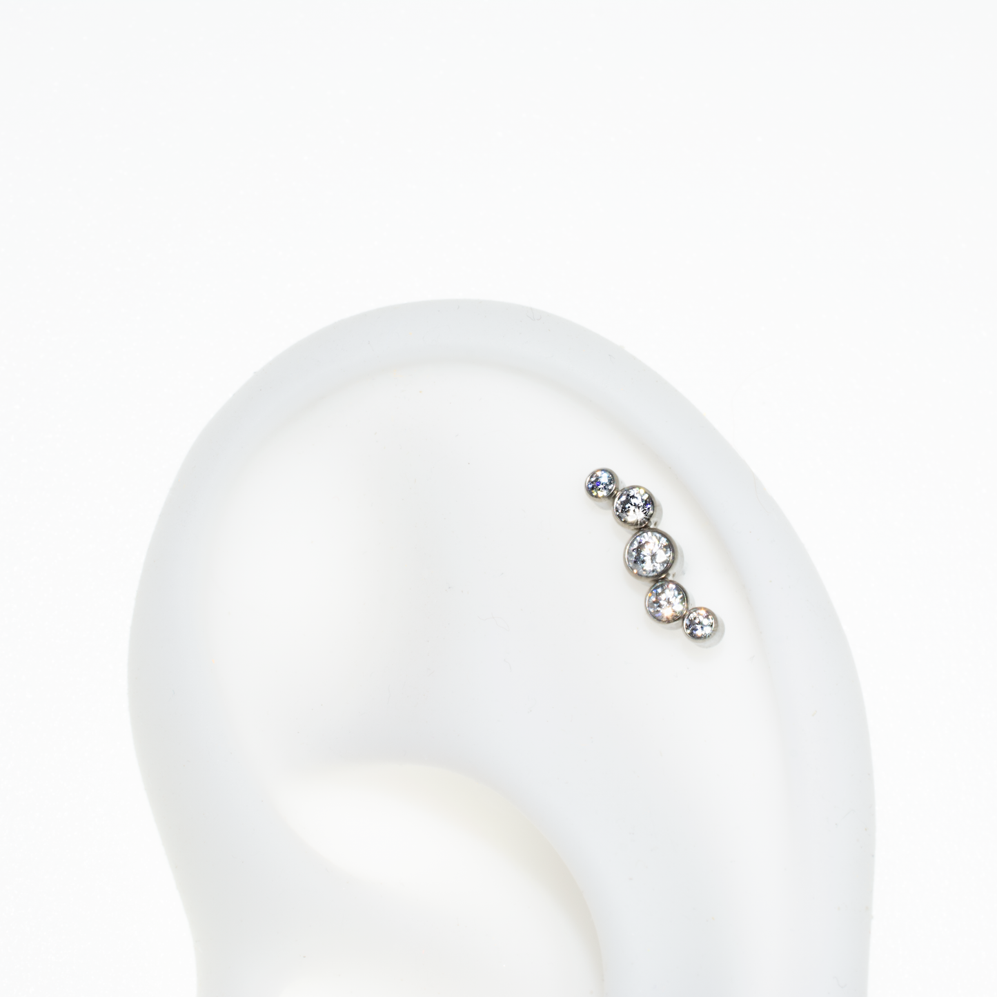 Invictus Oscillating Cluster Top